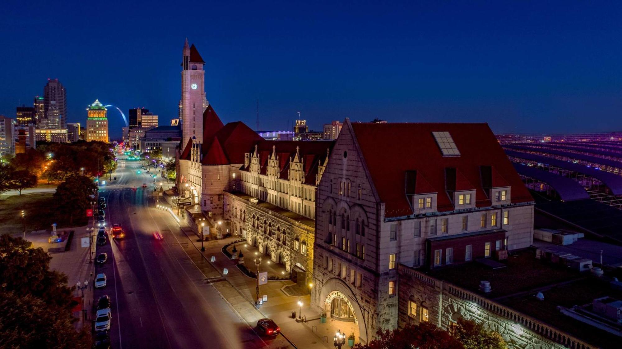 St. Louis Union Station Hotel, Curio Collection By Hilton Kültér fotó